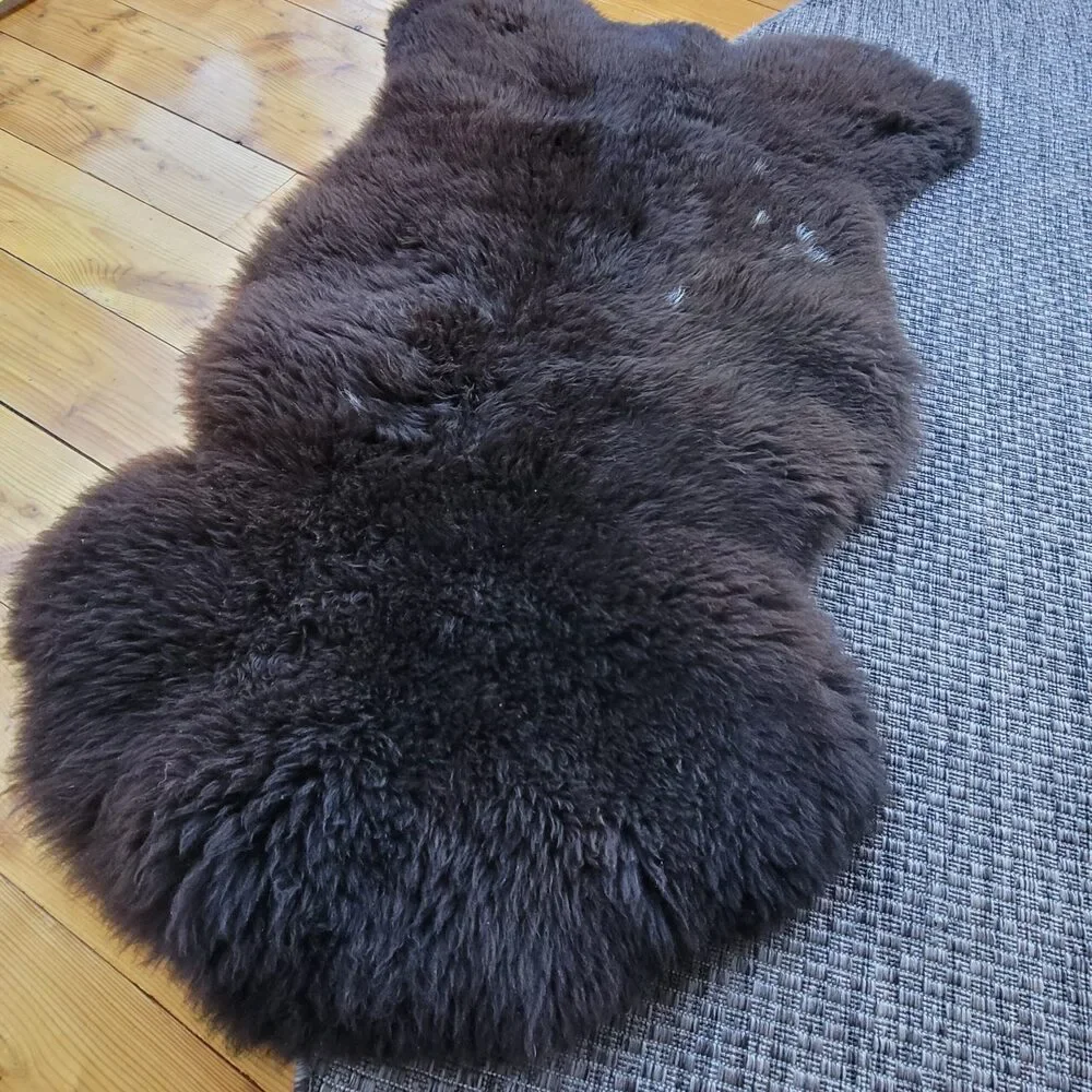 Genuine Swedish Sheepskin Rug Chocolate Brown Silky Wool Pelt Throw 46